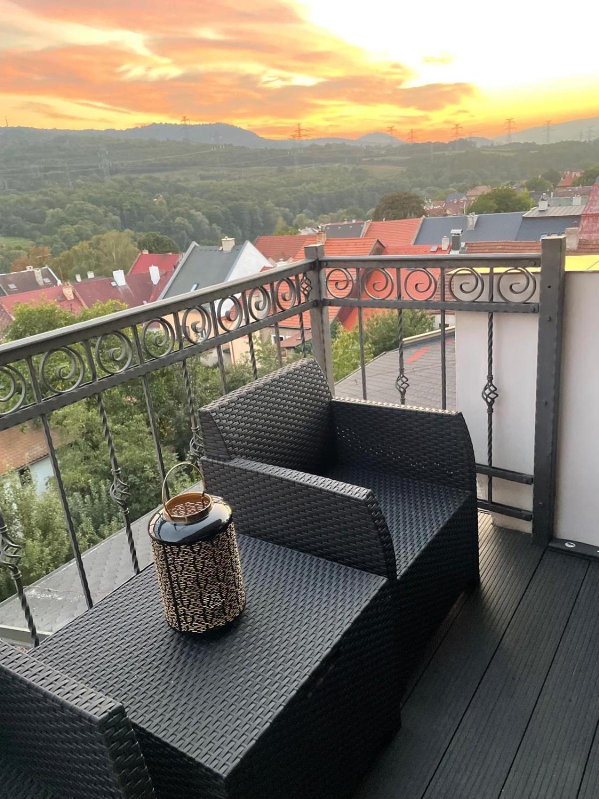 Apartament Kadan Exterior photo